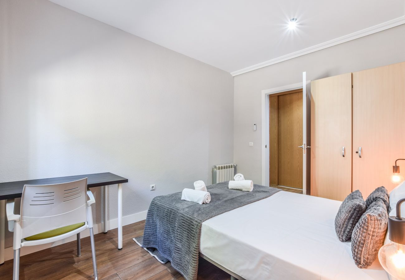 Apartment Center Madrid — Everything at your fingertips
