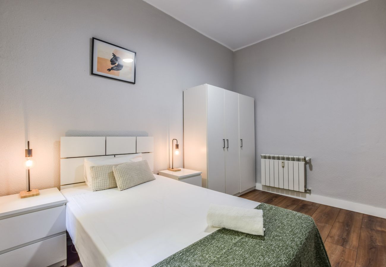 Apartment Center Madrid — Everything at your fingertips