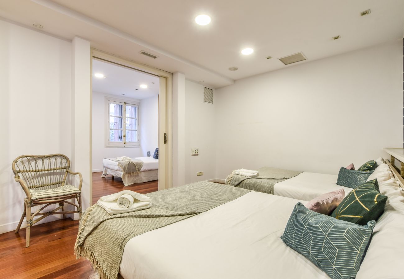 Apartment Fuencarral V — Gran Vía, elegant and spacious