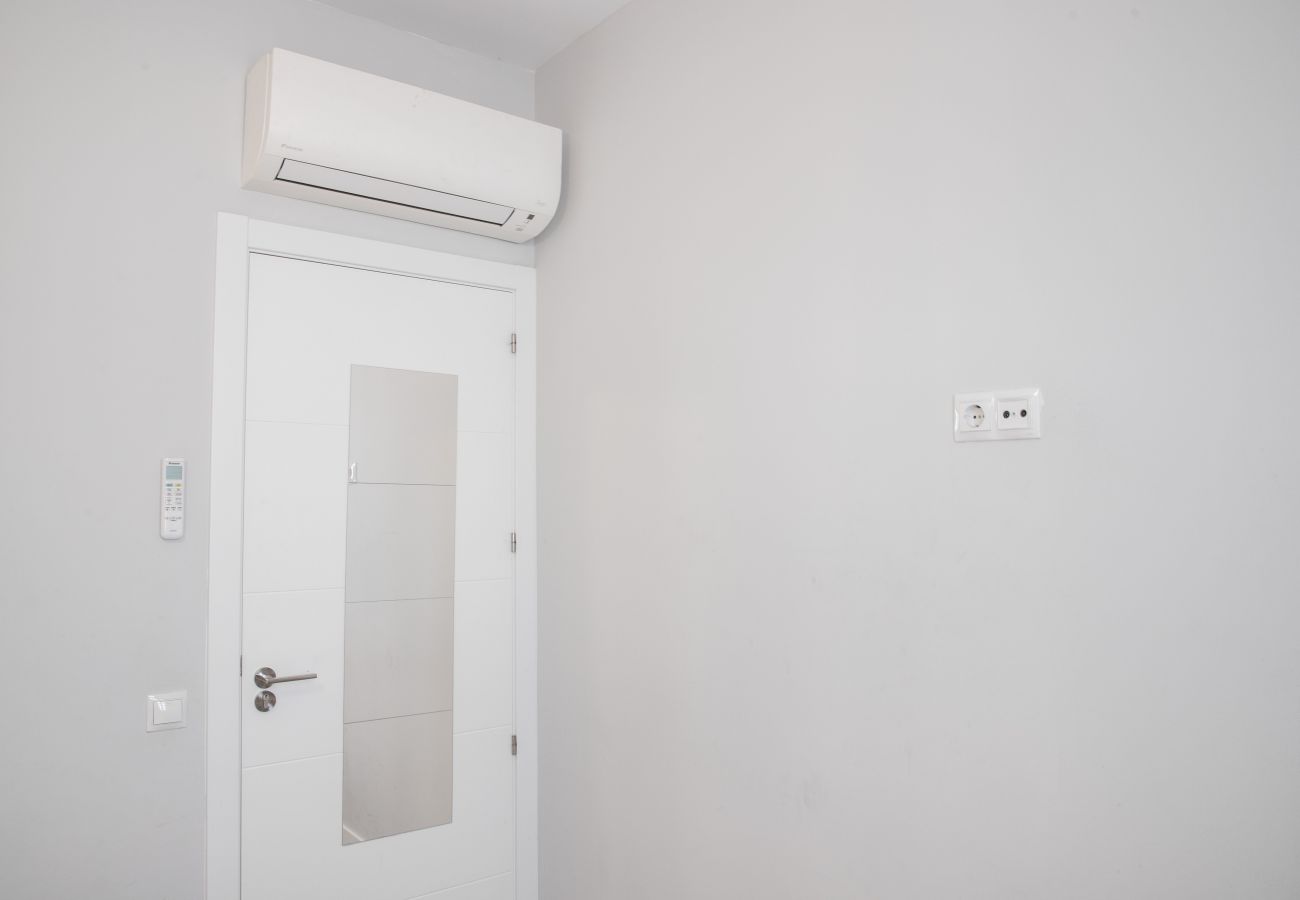 Retiro VI Apartment — Spacious home in Madrid