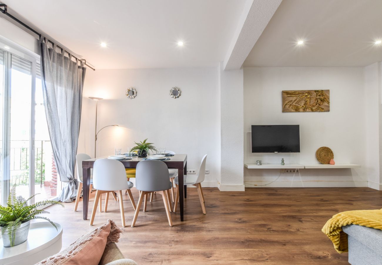 Retiro VIII Apartment — Elegant and spacious