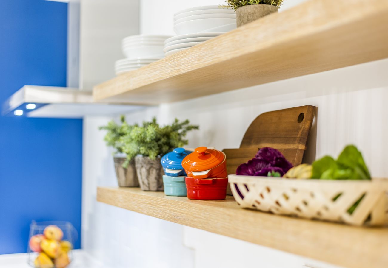 Sol VI Apartment — Steps from Puerta del Sol