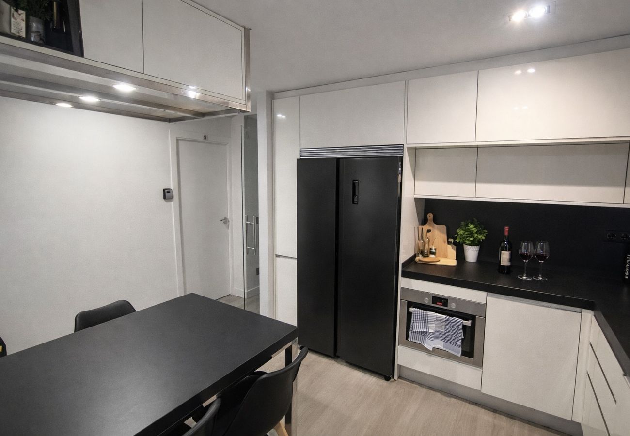Amazing Accommodation - Room in Madrid